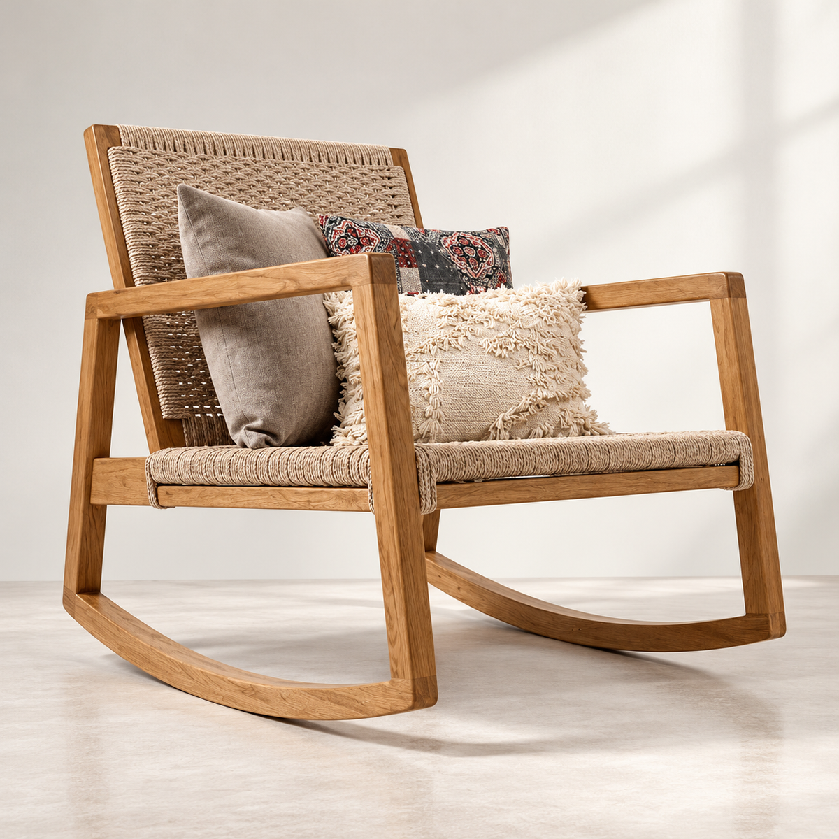 Arthur | Chair